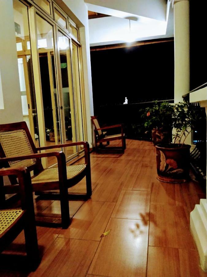 36 Bed & Breakfast Κάντι Εξωτερικό φωτογραφία